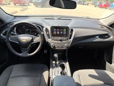 Used 2016 Chevrolet Malibu LT FWD image 24