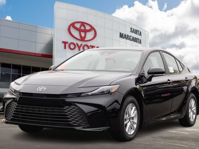 New 2026 Toyota Camry LE w/ Convenience Package