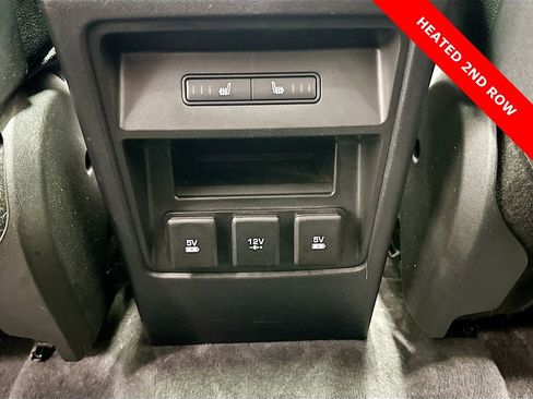 Used 2018 Land Rover Discovery Sport HSE image 27