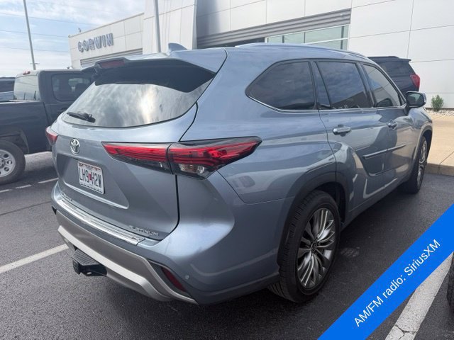 Used 2021 Toyota Highlander Platinum FWD image 6