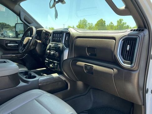 Certified 2020 Chevrolet Silverado 2500 LTZ w/ LTZ Texas Edition AWD/4WD image 28