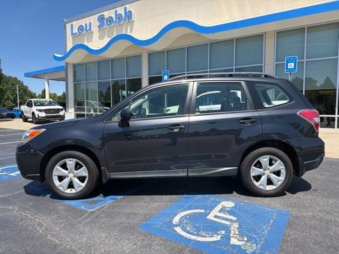 Used 2015 Subaru Forester 2.5i w/ Alloy Wheel Package AWD/4WD image 8