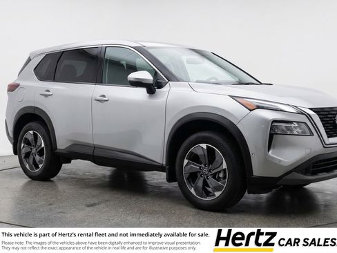 Used 2025 Nissan Rogue SV FWD image 1