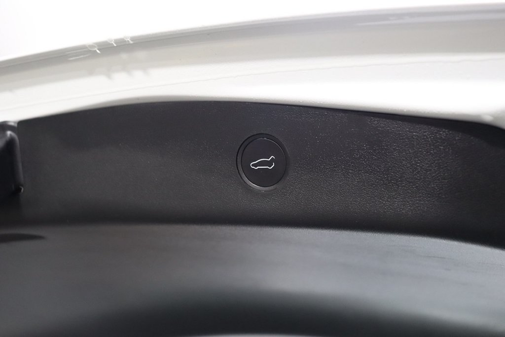 Used 2023 Tesla Model 3 Standard Range RWD image 33