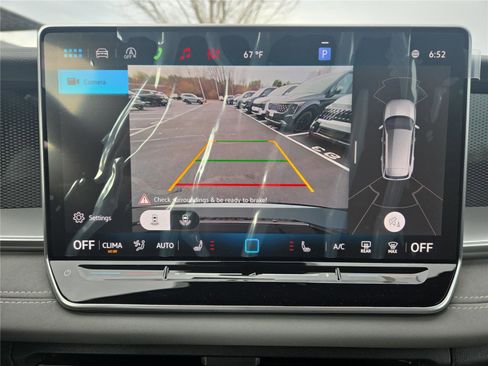 New 2026 Volkswagen Tiguan SE R-Line image 19