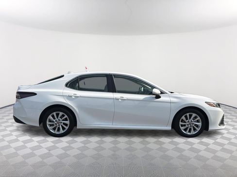 Certified 2023 Toyota Camry LE FWD image 17