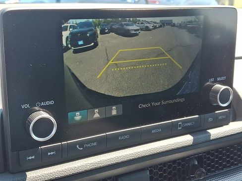 Used 2023 Honda CR-V EX image 18