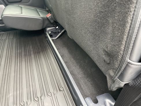 Used 2023 Ford F150 Lariat w/ Equipment Group 502A High image 18