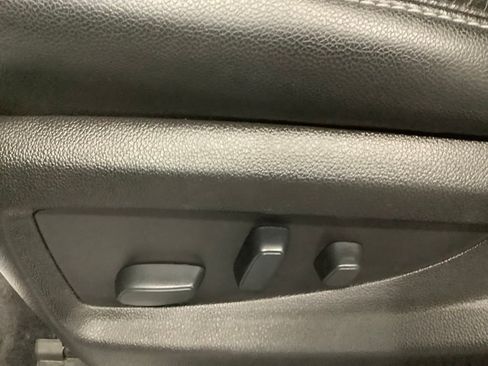 Used 2019 Chevrolet Tahoe LT image 11