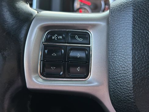 Used 2014 RAM 3500 Laramie image 24