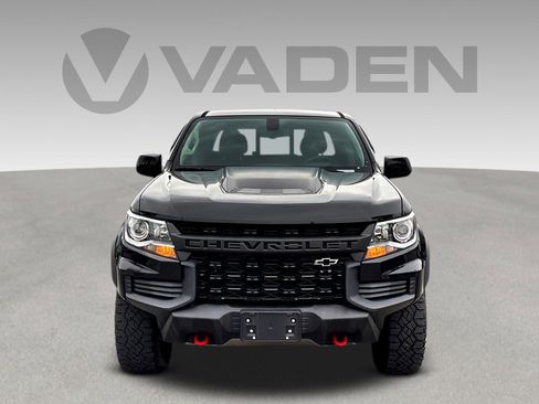 Used 2022 Chevrolet Colorado ZR2 image 2