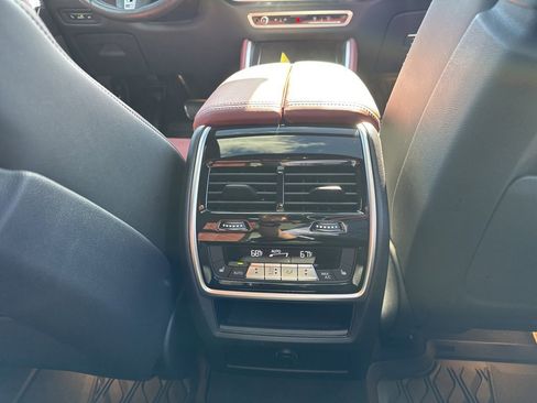 Used 2024 BMW X6 M60i w/ Executive Package image 21