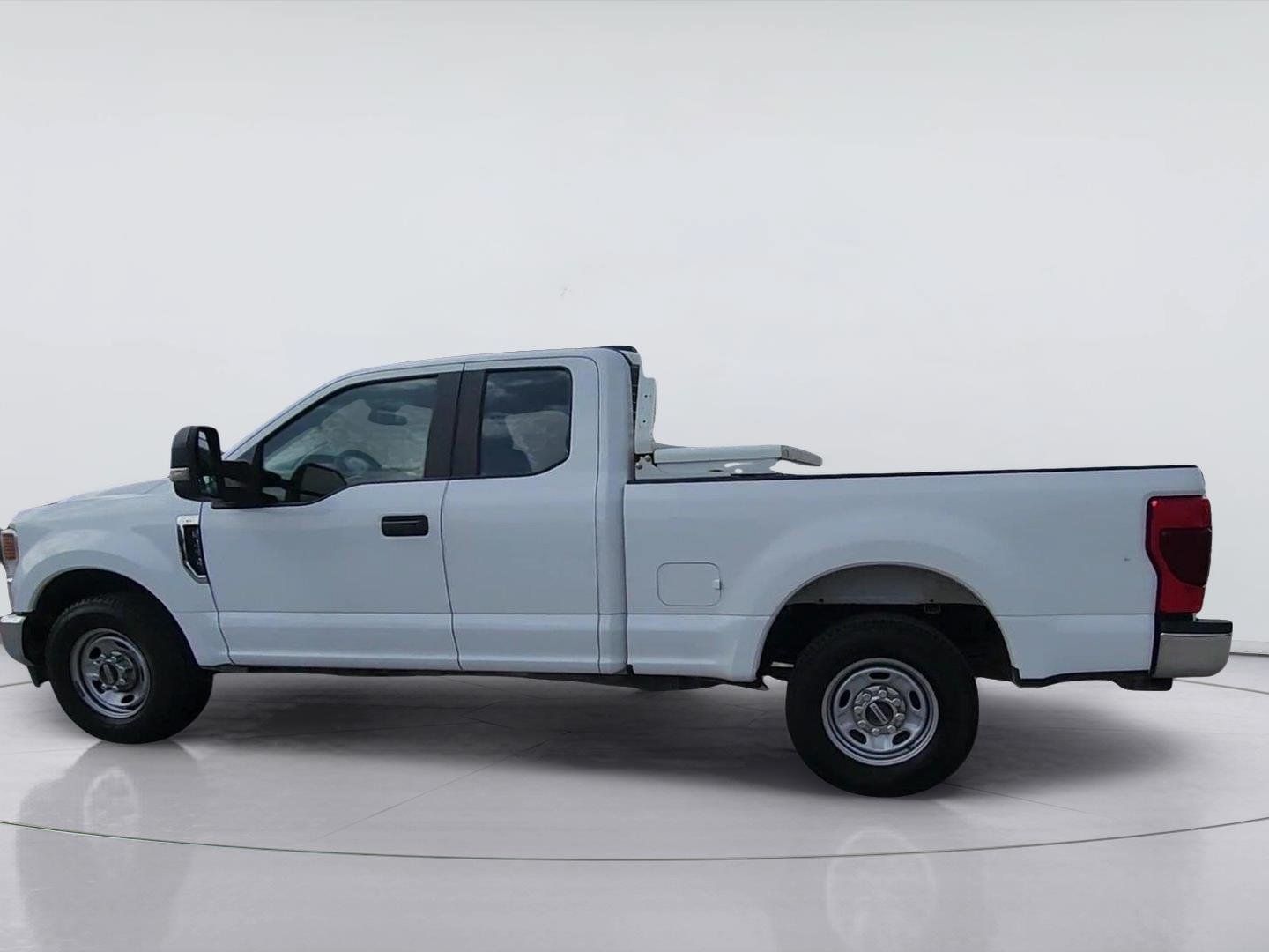 Used 2020 Ford F250 XL w/ Power Equipment Group RWD image 6