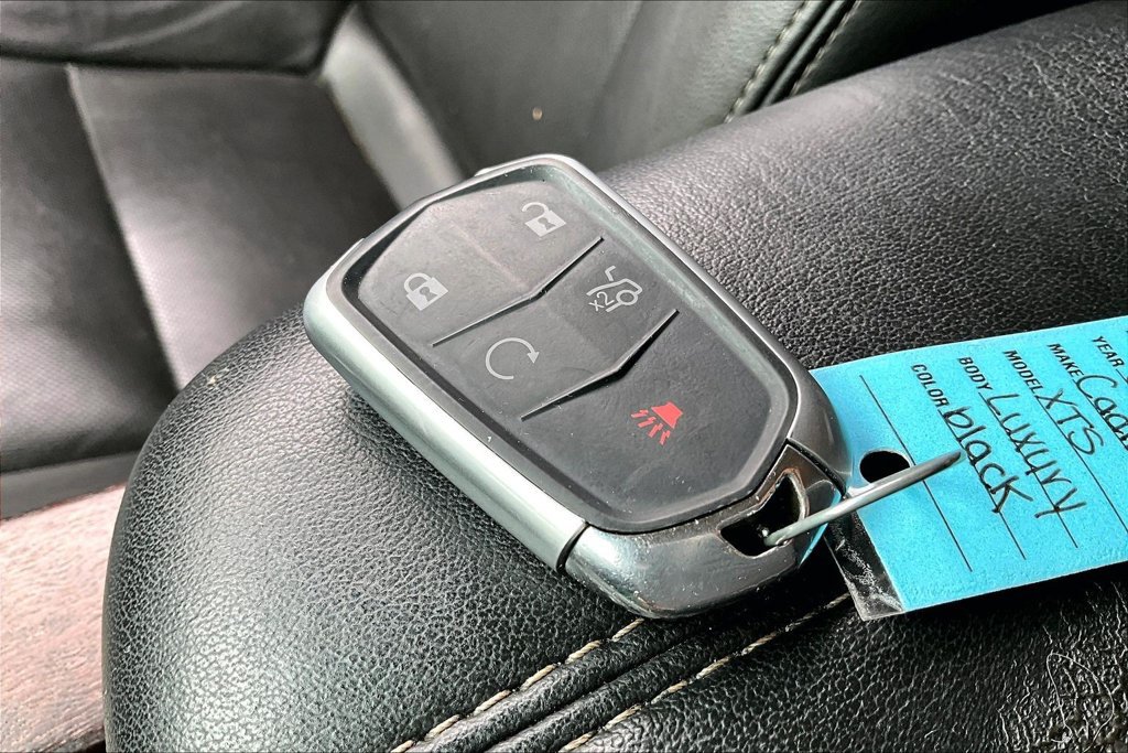 Used 2018 Cadillac XTS Luxury FWD image 10