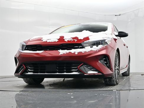 Certified 2024 Kia Forte GT-Line w/ GT-Line Premium Package image 38