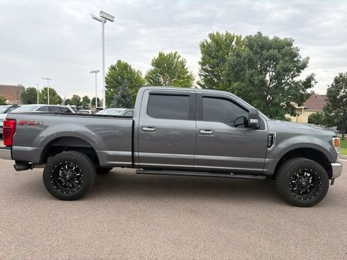 Used 2022 Ford F250 XLT w/ XLT Premium Package AWD/4WD image 7
