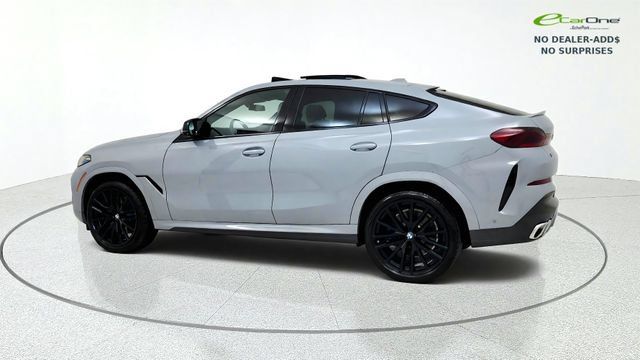 Used 2026 BMW X6 M60i AWD/4WD image 6