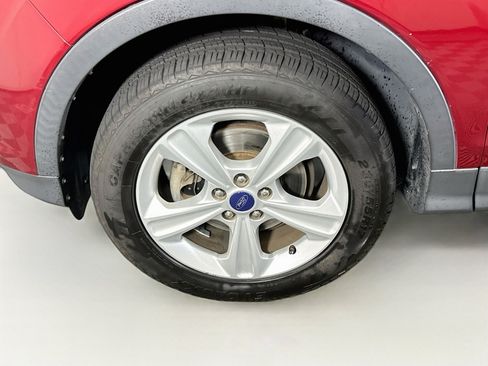 Used 2016 Ford Escape SE w/ Equipment Group 201A FWD image 11