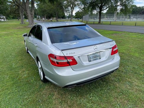 Used 2013 Mercedes-Benz E 350 4MATIC Sedan image 21