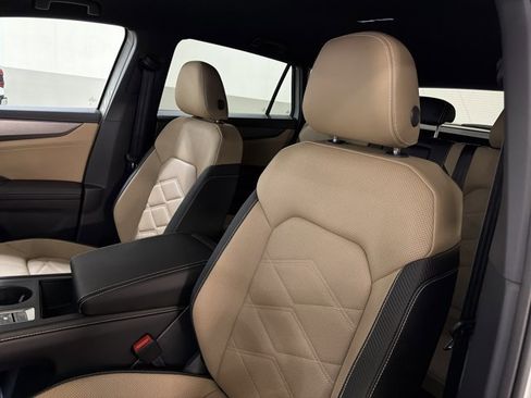 New 2026 Volkswagen Atlas Cross Sport SE AWD/4WD image 13