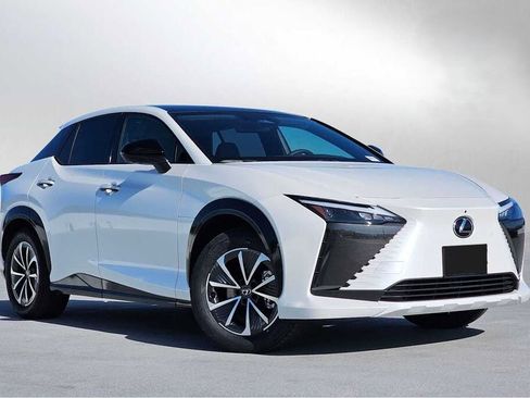 Used 2023 Lexus RZ 450e Premium image 1