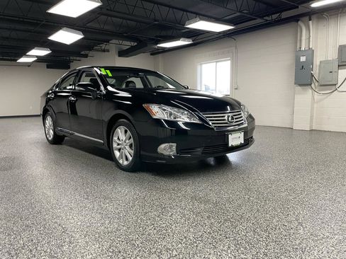Used 2011 Lexus ES 350 FWD image 3