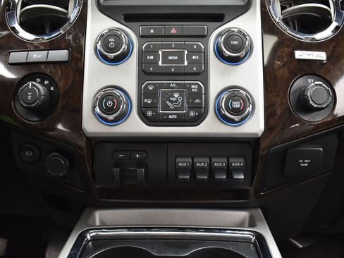 Used 2016 Ford F350 Platinum image 35