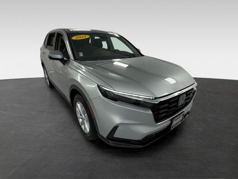 Used 2025 Honda CR-V EX-L image 1