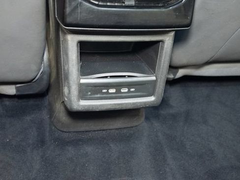 Used 2023 Volkswagen ID.4 Pro RWD image 37
