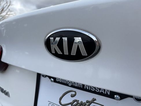 Used 2015 Kia Optima LX image 10