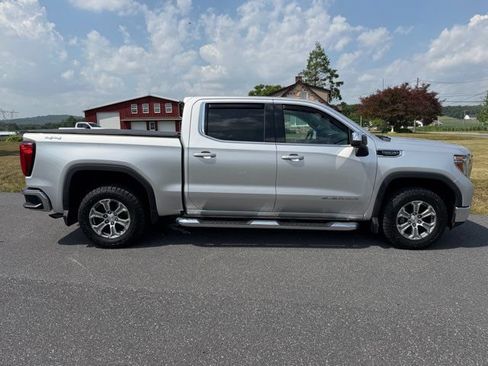 Used 2020 GMC Sierra 1500 SLE w/ SLE Value Package AWD/4WD image 7