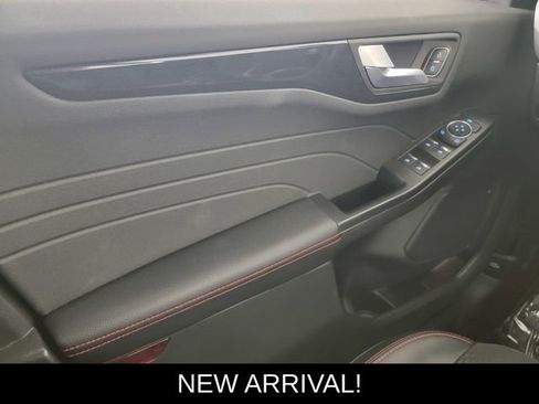 Used 2026 Ford Escape ST-Line AWD/4WD image 30