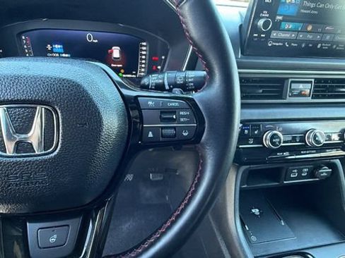 Used 2025 Honda Pilot Black Edition image 28