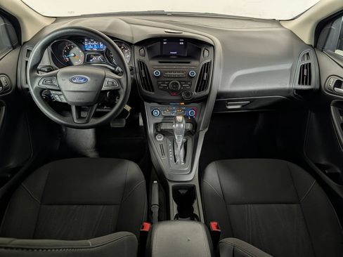 Used 2016 Ford Focus SE FWD image 13