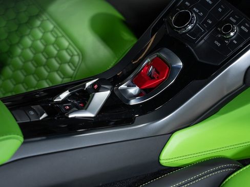 Used 2018 Lamborghini Huracan LP 580-2 RWD image 55