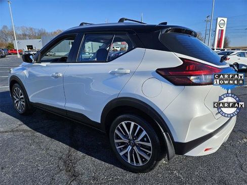 Certified 2024 Nissan Kicks SV w/ Interior Electronics Package image 4