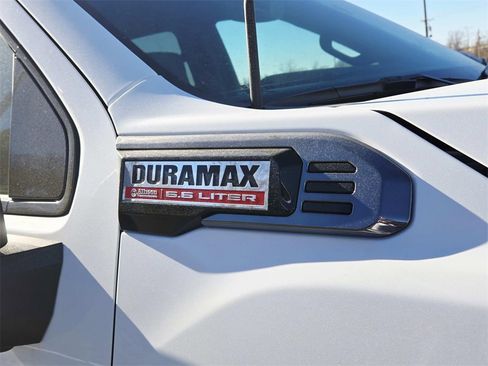 New 2026 GMC Sierra 2500 AT4 w/ AT4 Premium Plus Package image 23