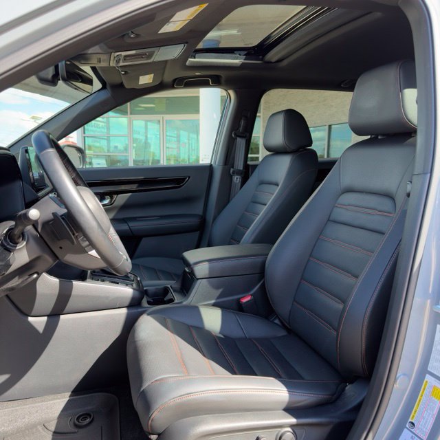 Certified 2026 Honda CR-V Sport Touring image 12