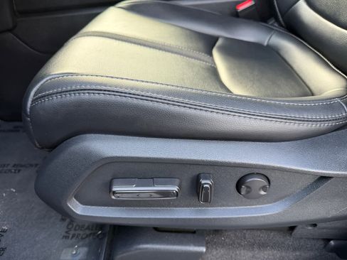 Used 2023 Honda Pilot Touring image 22
