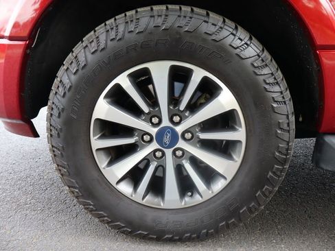 Used 2015 Ford Expedition EL XLT w/ Equipment Group 202A AWD/4WD image 42