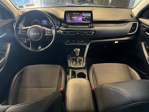 Used 2023 Kia Seltos Nightfall Edition AWD/4WD image 9