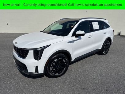 Used 2025 Kia Sorento S w/ Panoramic Sunroof Package