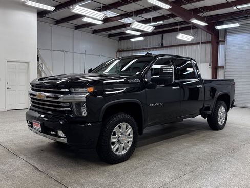 Used 2023 Chevrolet Silverado 2500 High Country w/ Technology Package image 1