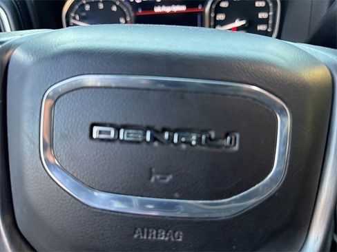 Used 2021 GMC Sierra 1500 Denali image 11