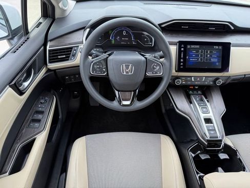 Used 2019 Honda Clarity Plug-In Hybrid image 24