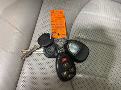 Used 2015 Buick Enclave Premium image 40