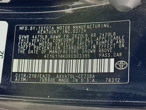 Used 2024 Toyota Camry SE image 12