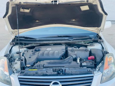 Used 2009 Nissan Altima 2.5 S FWD image 16