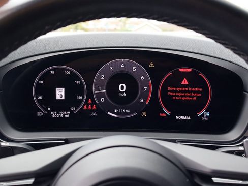 Certified 2024 Porsche Cayenne AWD/4WD image 16