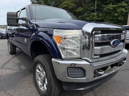 Used 2011 Ford F250 XLT w/ Chrome Pkg AWD/4WD image 10